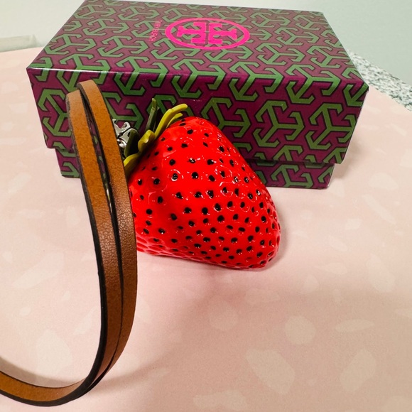Tory Burch strawberry bag charm New Poppy $128 NEW with box 164955 - Picture 2 of 8